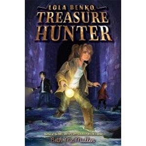 Lola Benko, Treasure Hunter, 1-Beth McMullen